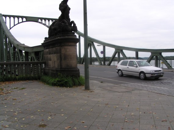 zur&uuml;ck zur Seite