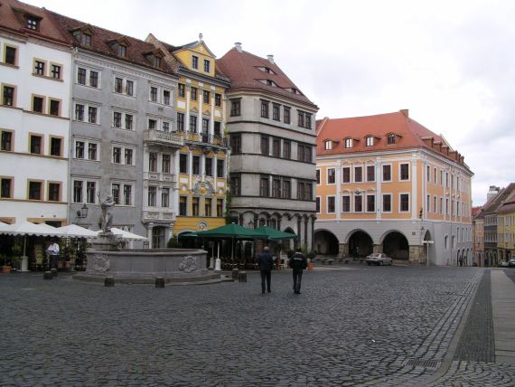 zur&uuml;ck zur Seite