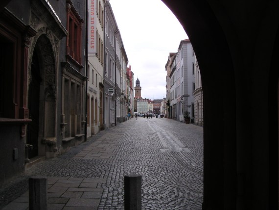 zur&uuml;ck zur Seite