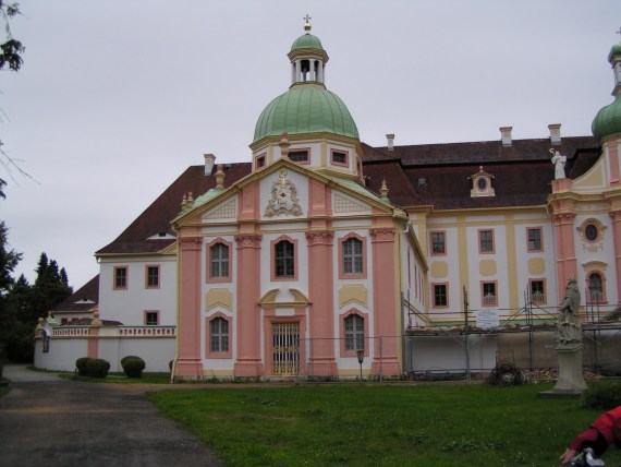 zur&uuml;ck zur Seite
